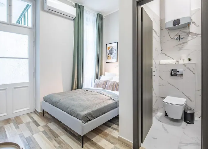 New Cozy Lägenhet Budapest